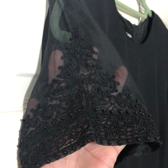 Little black dress - Picture 3 of 6